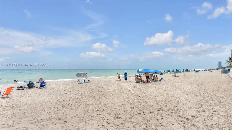The Tides On Hollywood Beach #5Z image #9
