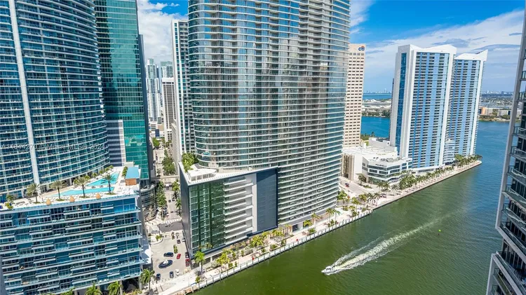 Icon Brickell I #2914 image #13