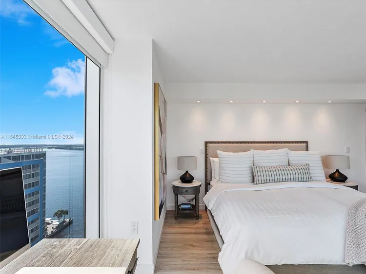 Skyline On Brickell #1801 image #14