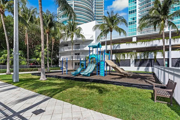 Skyline On Brickell #1801 image #31