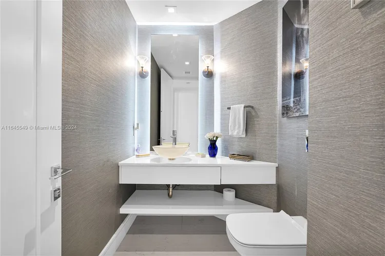 Turnberry Ocean Colony #703 image #39