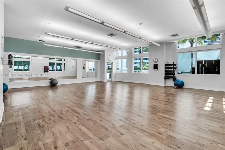 Quantum on the Bay #3611 image #34