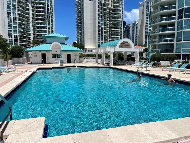 Oceania IV #1743 image #18