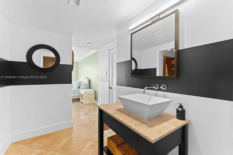 Palm Bay Condo #2A image #21