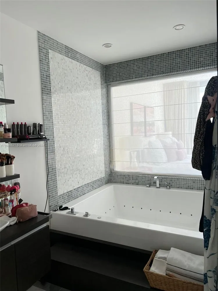 Epic #5007 image #19