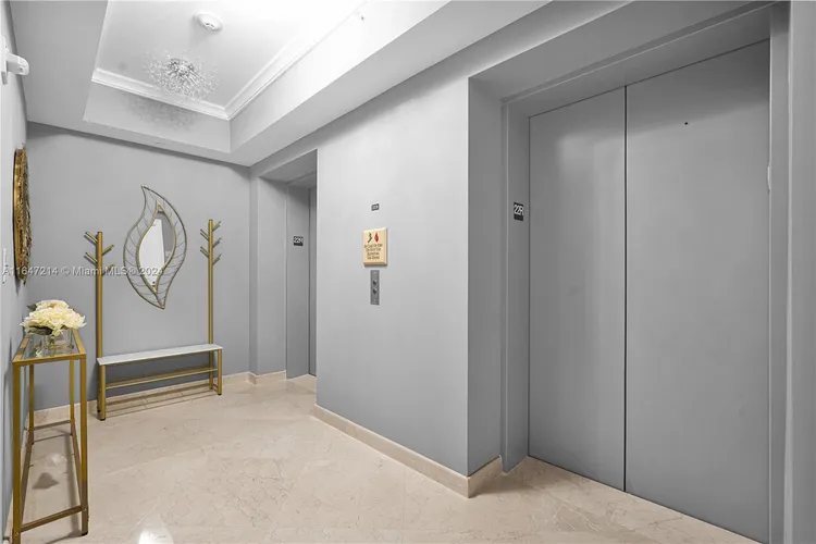 Acqualina #2206 image #44