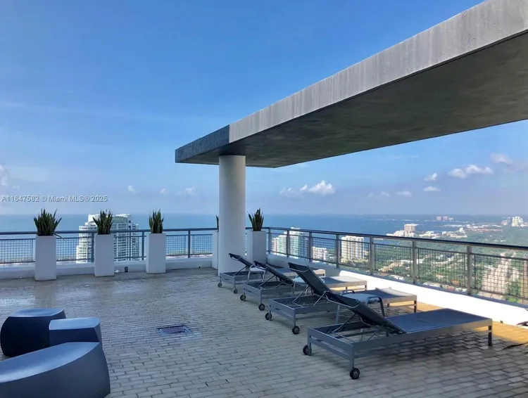 Infinity at Brickell #1611 image #16