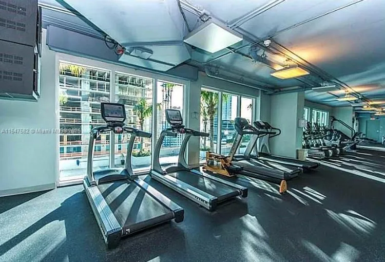 Infinity at Brickell #1611 image #21