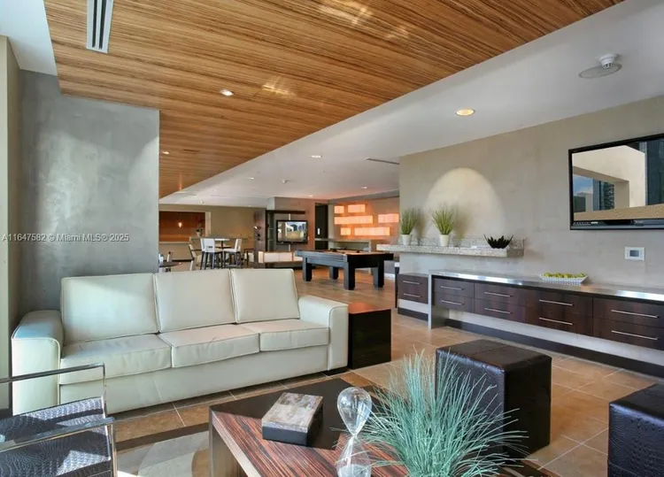 Infinity at Brickell #1611 image #26