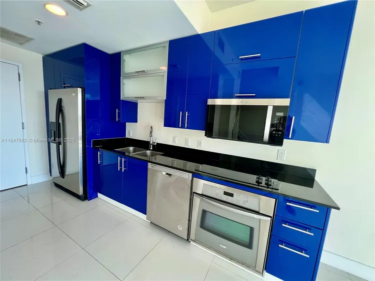 Infinity at Brickell #1611 image #6