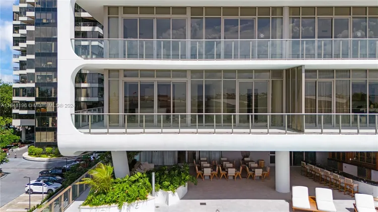 Mr. C Residences Bayshore Tower #401 image #10