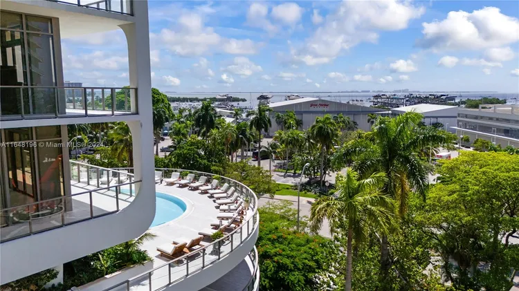 Mr. C Residences Bayshore Tower #401 image #13