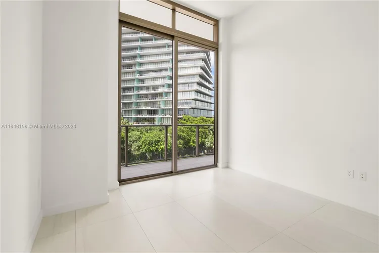 Mr. C Residences Bayshore Tower #401 image #36