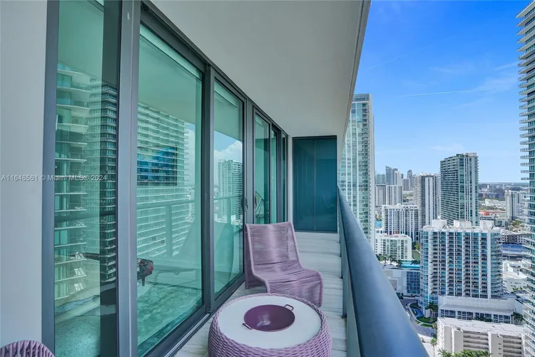 One Paraiso #3504 image #52