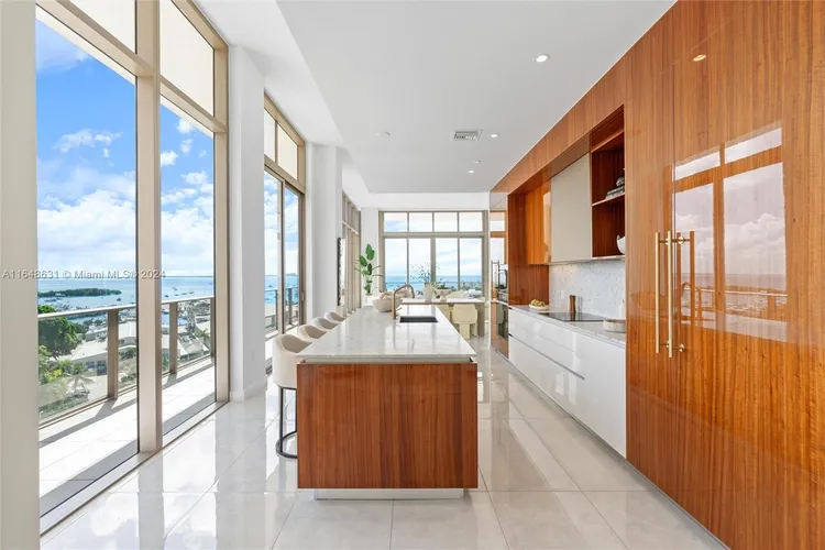 Mr. C Residences Bayshore Tower #802 image #12