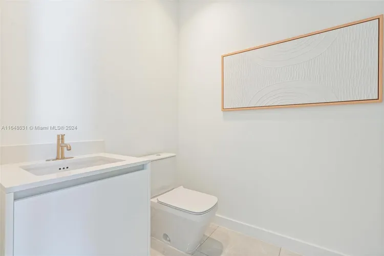 Mr. C Residences Bayshore Tower #802 image #20