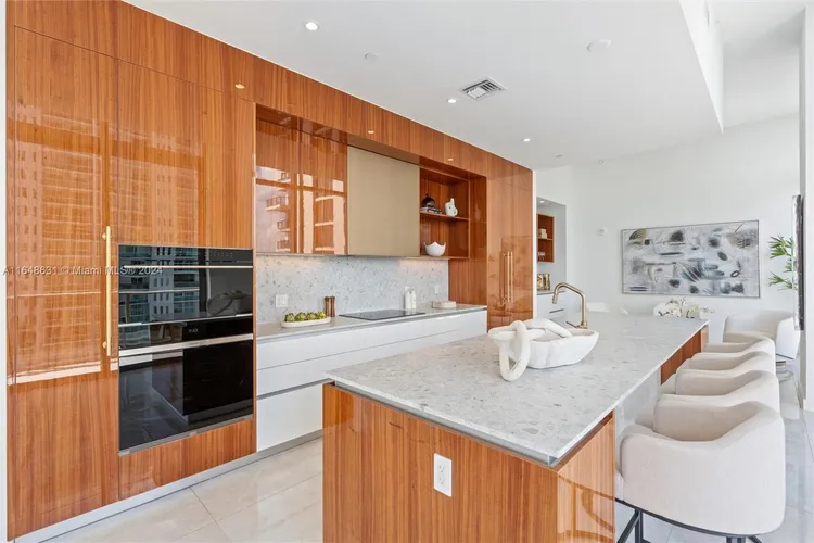 Mr. C Residences Bayshore Tower #802 image #8