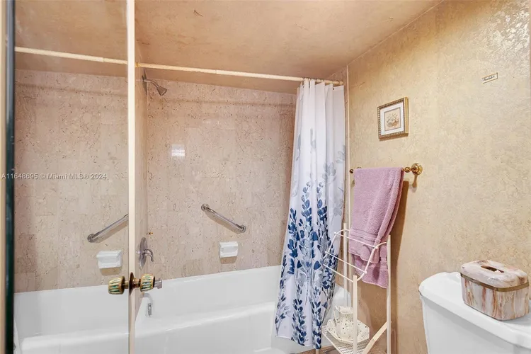 La Mer Estates #807 image #12