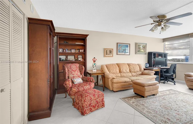 La Mer Estates #807 image #13