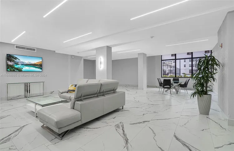 La Mer Estates #807 image #25