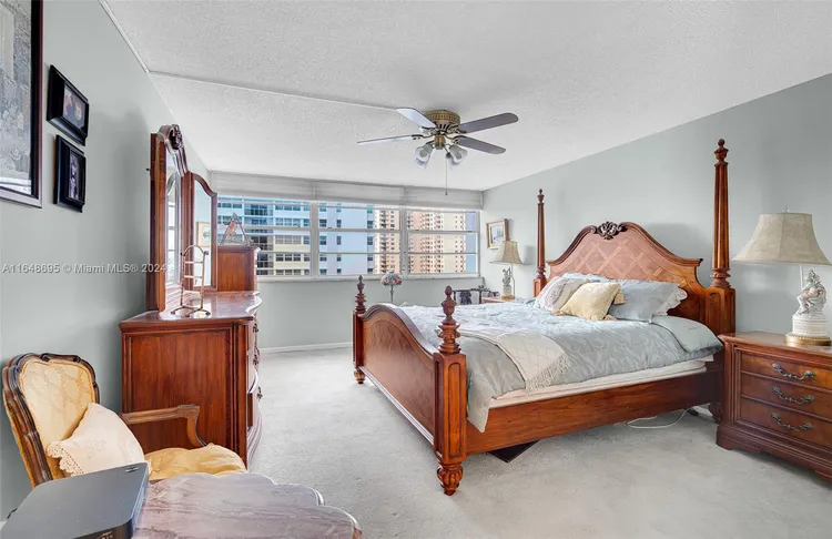 La Mer Estates #807 image #9
