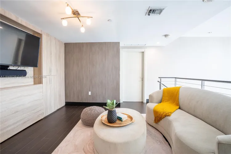 Epic #1407 image #10