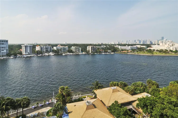 Three Grove Isle Condo #C1110 image #11