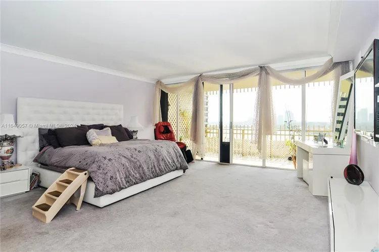 Three Grove Isle Condo #C1110 image #6