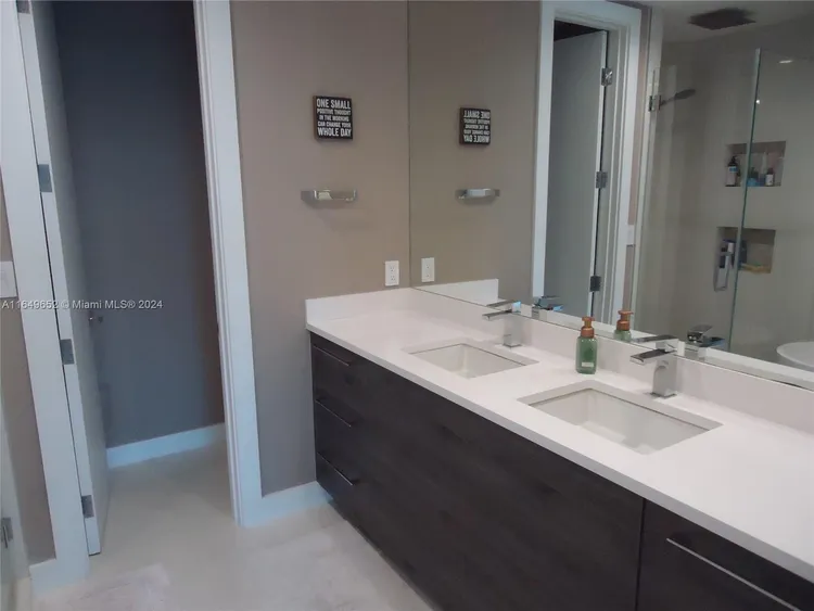 The Bridgewater #2107 image #10