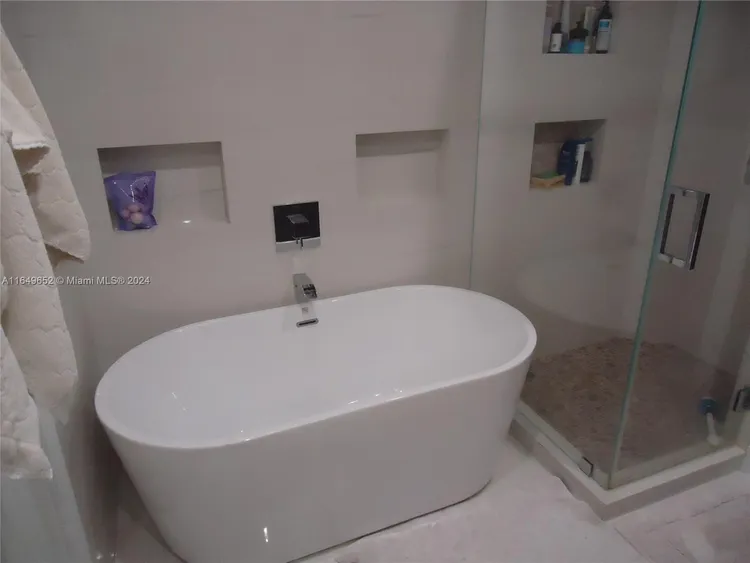 The Bridgewater #2107 image #12