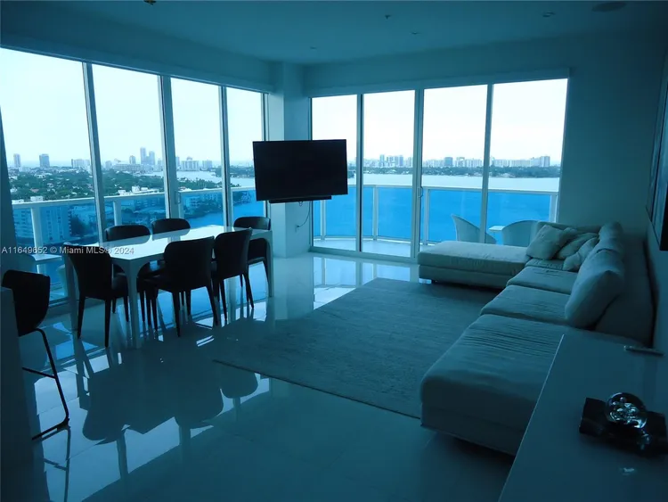 The Bridgewater #2107 image #21