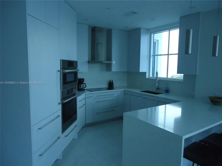 The Bridgewater #2107 image #8