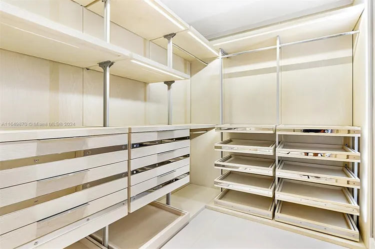 Oceana Bal Harbour #905 image #17