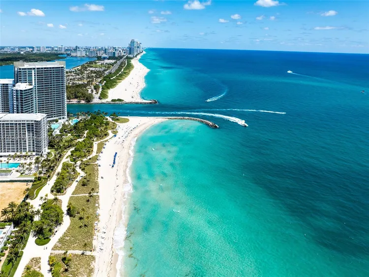Oceana Bal Harbour #905 image #40