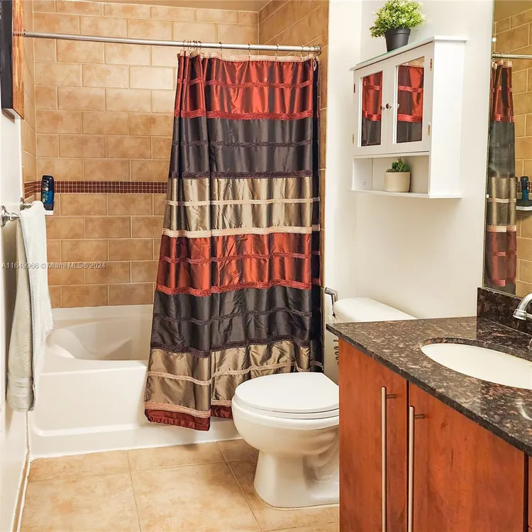 Toscano #409S image #16