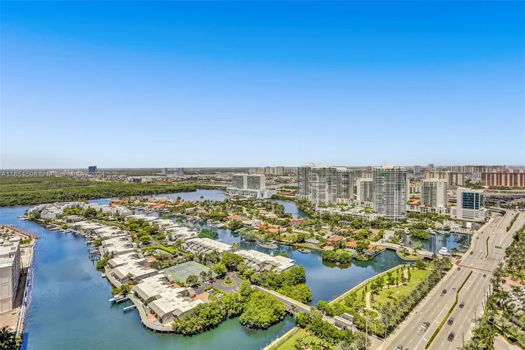 Trump Tower 1 #2806 image #25