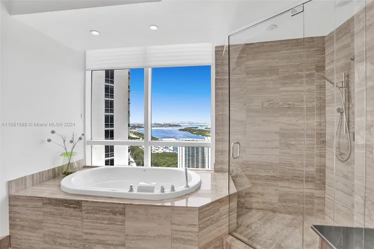 Trump Tower 1 #2806 image #34