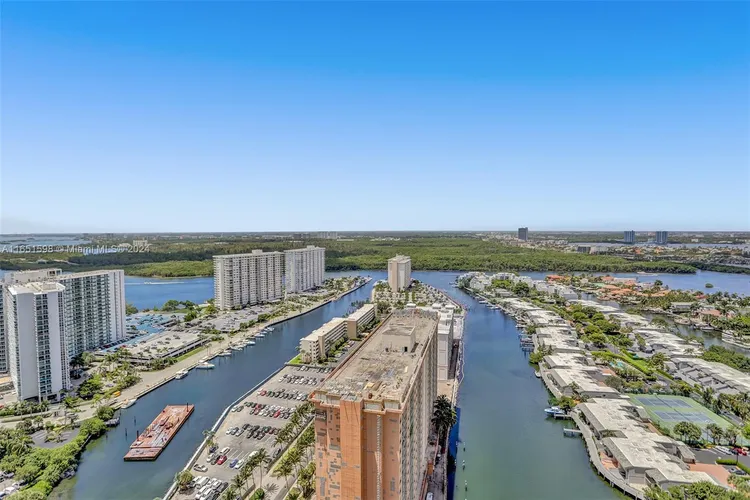 Trump Tower 1 #2806 image #56