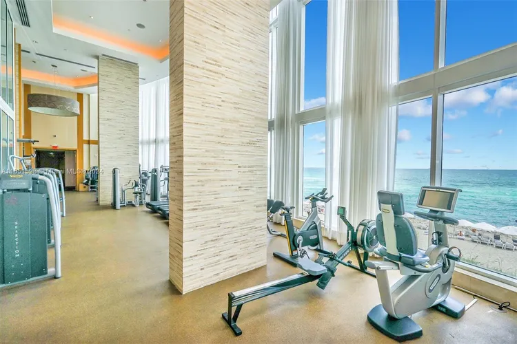 Trump Tower 1 #2806 image #68