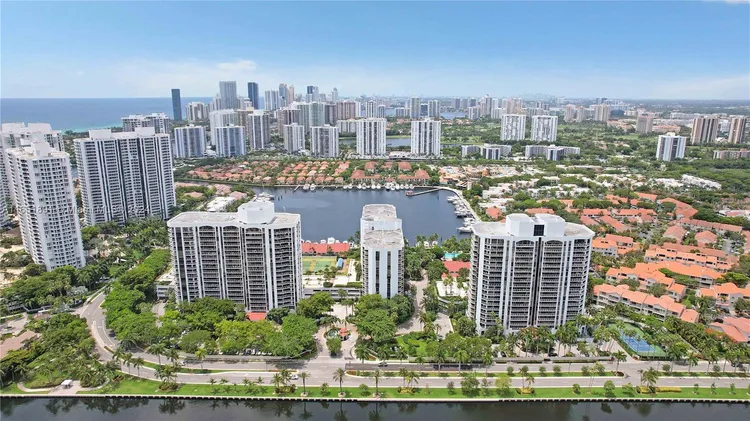 Portsview at the Waterways #1105 image #36