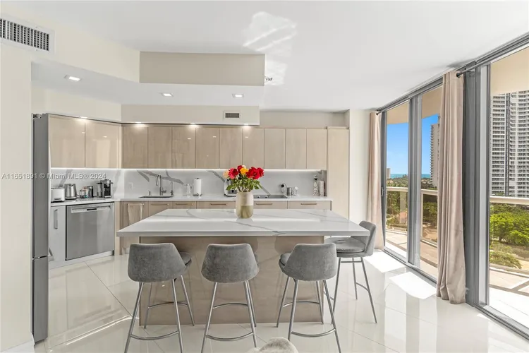 Portsview at the Waterways #1105 image #8