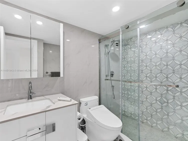 Parker Plaza Estates #1726 image #10