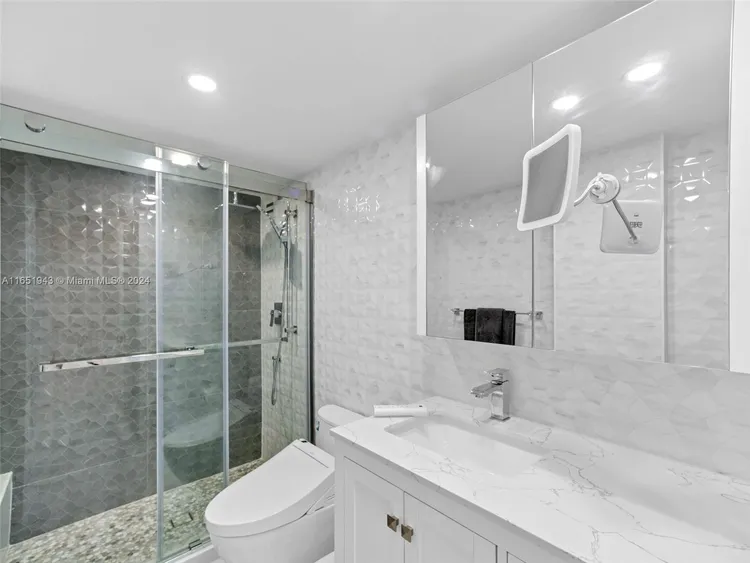 Parker Plaza Estates #1726 image #11