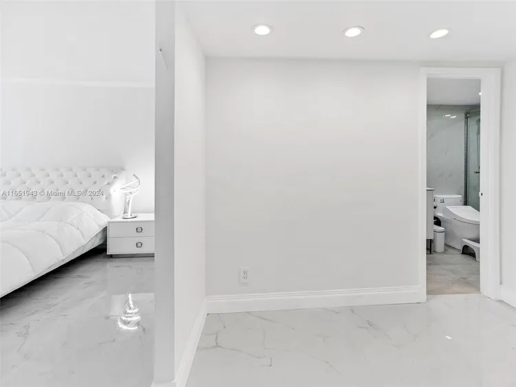Parker Plaza Estates #1726 image #16