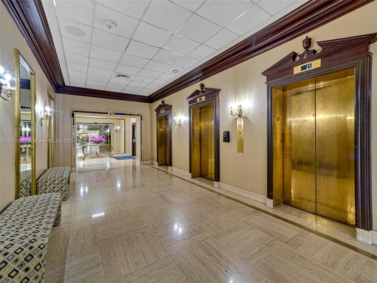 Parker Plaza Estates #1726 image #20