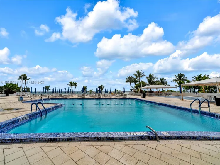 Parker Plaza Estates #1726 image #22