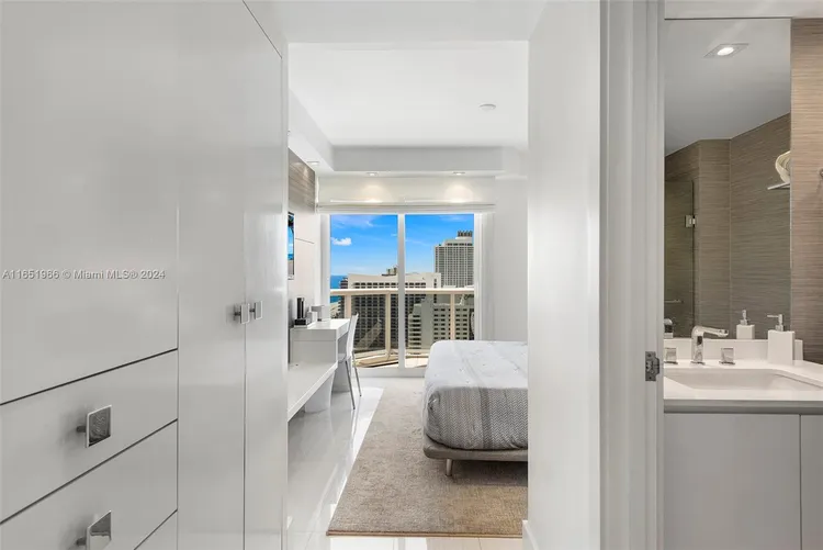 Green Diamond #2503 image #22