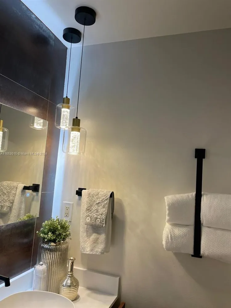 Metropolis at Dadeland #201 image #10