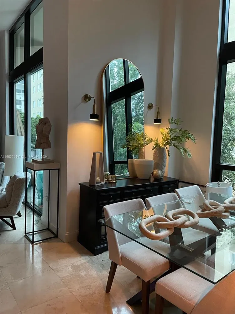 Metropolis at Dadeland #201 image #9