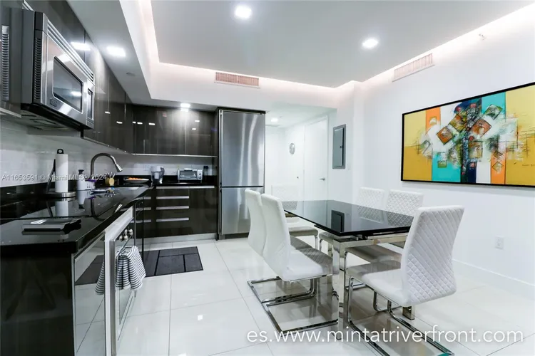 Mint #2708 image #10